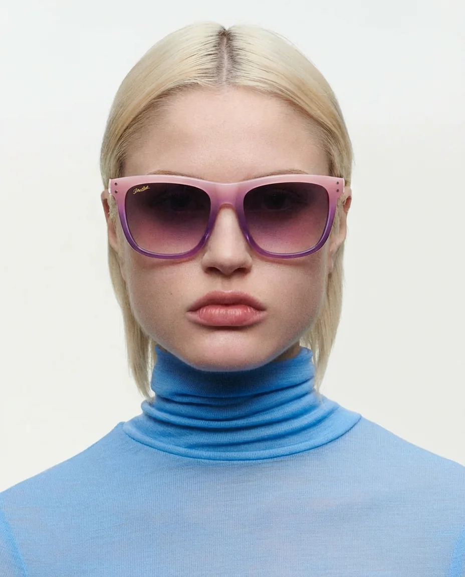 Gafas, imagen 3 de campaña visual con IA